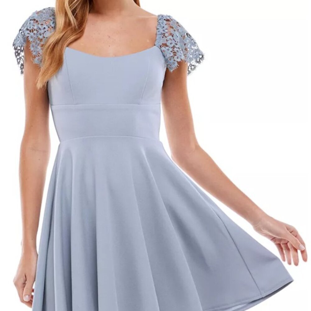 NWT City Studios Juniors' Lace-Sleeve Mini Dress Size 13 - Picture 13 of 15